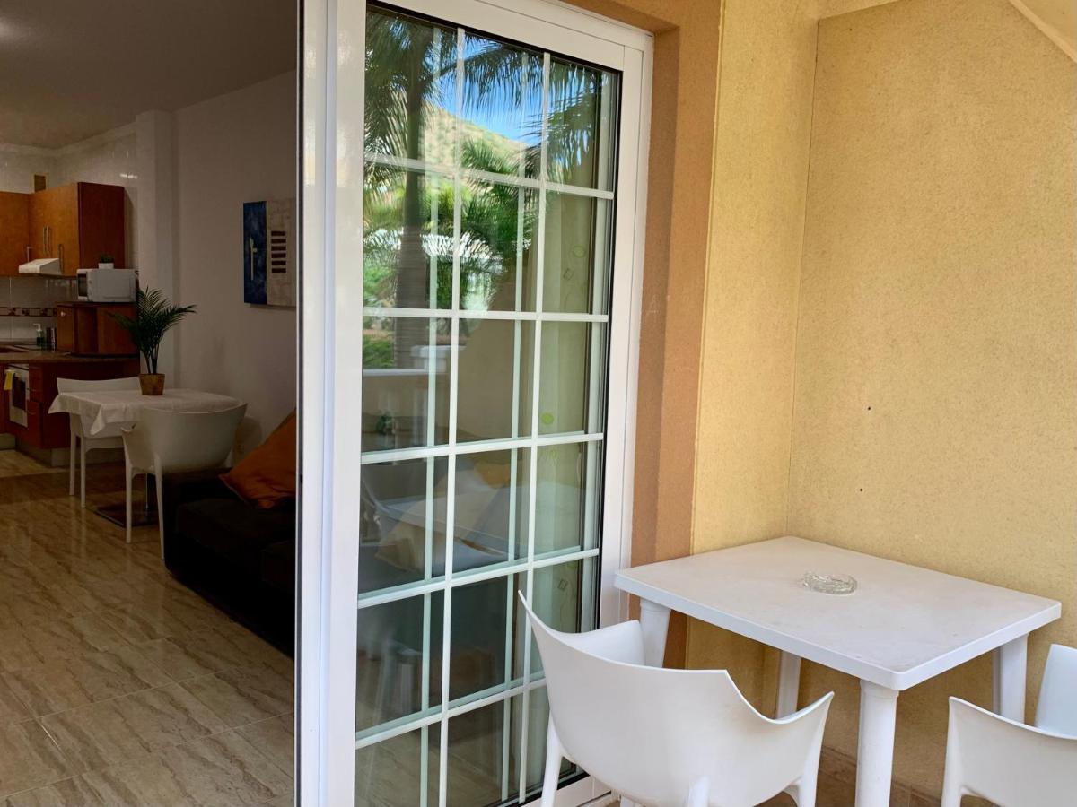 Apartamento Primavera Arona  Esterno foto