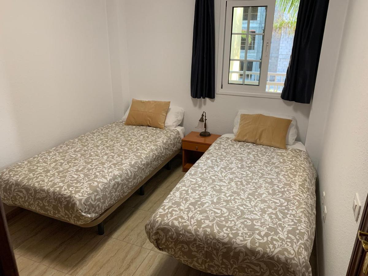 Apartamento Primavera Arona  Esterno foto