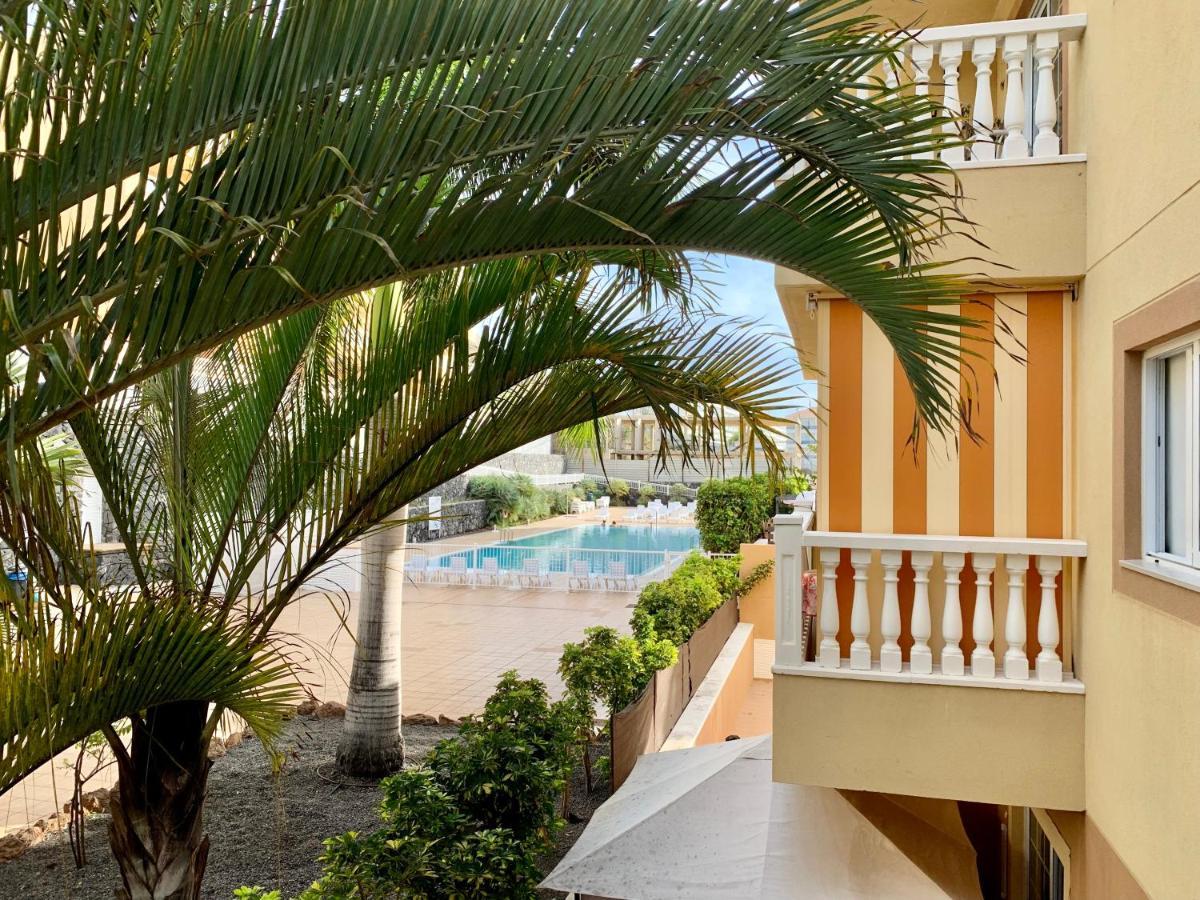 Apartamento Primavera Arona  Esterno foto